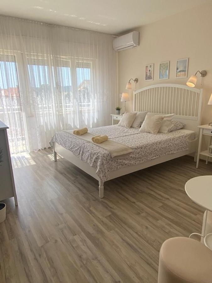 ホテル Kosovic Family House メドゥリン エクステリア 写真