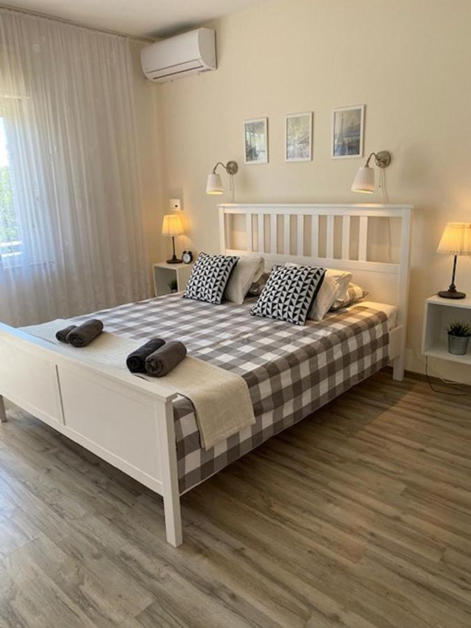 ホテル Kosovic Family House メドゥリン エクステリア 写真