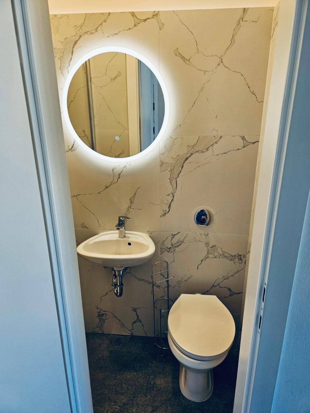 ホテル Kosovic Family House メドゥリン エクステリア 写真