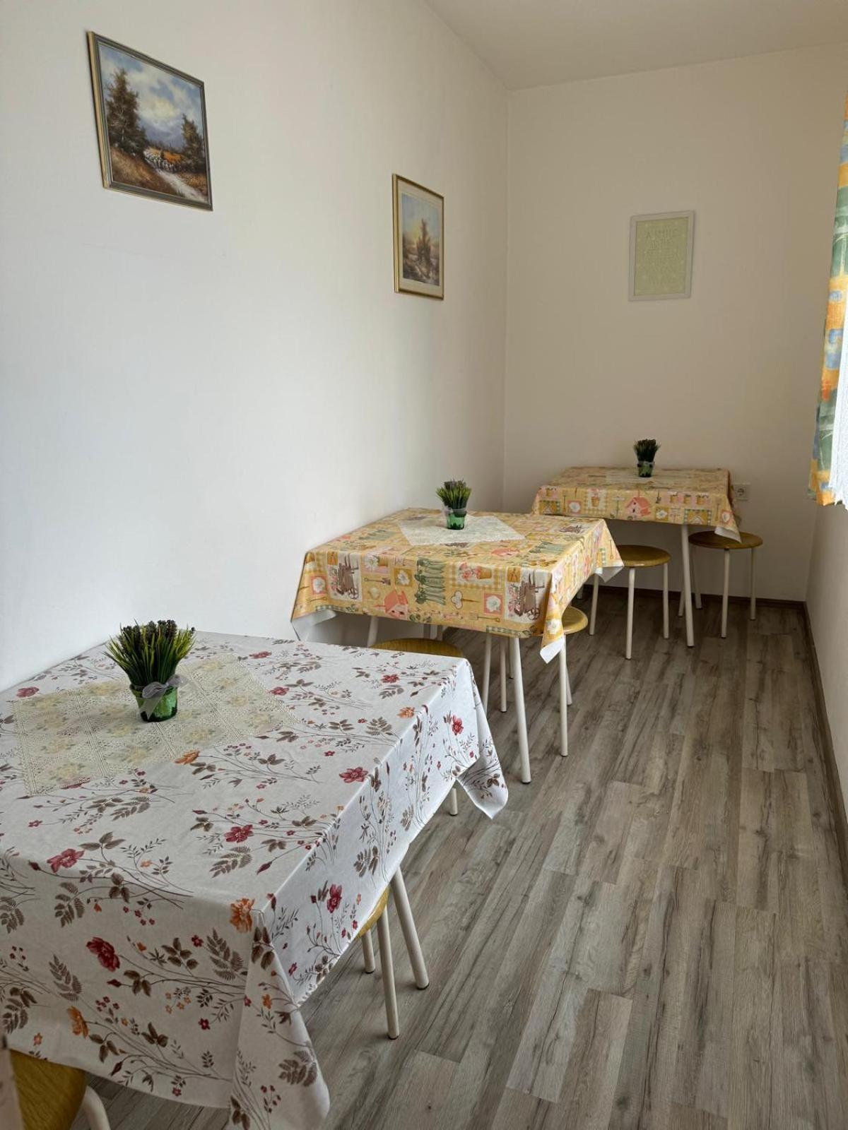 ホテル Kosovic Family House メドゥリン エクステリア 写真
