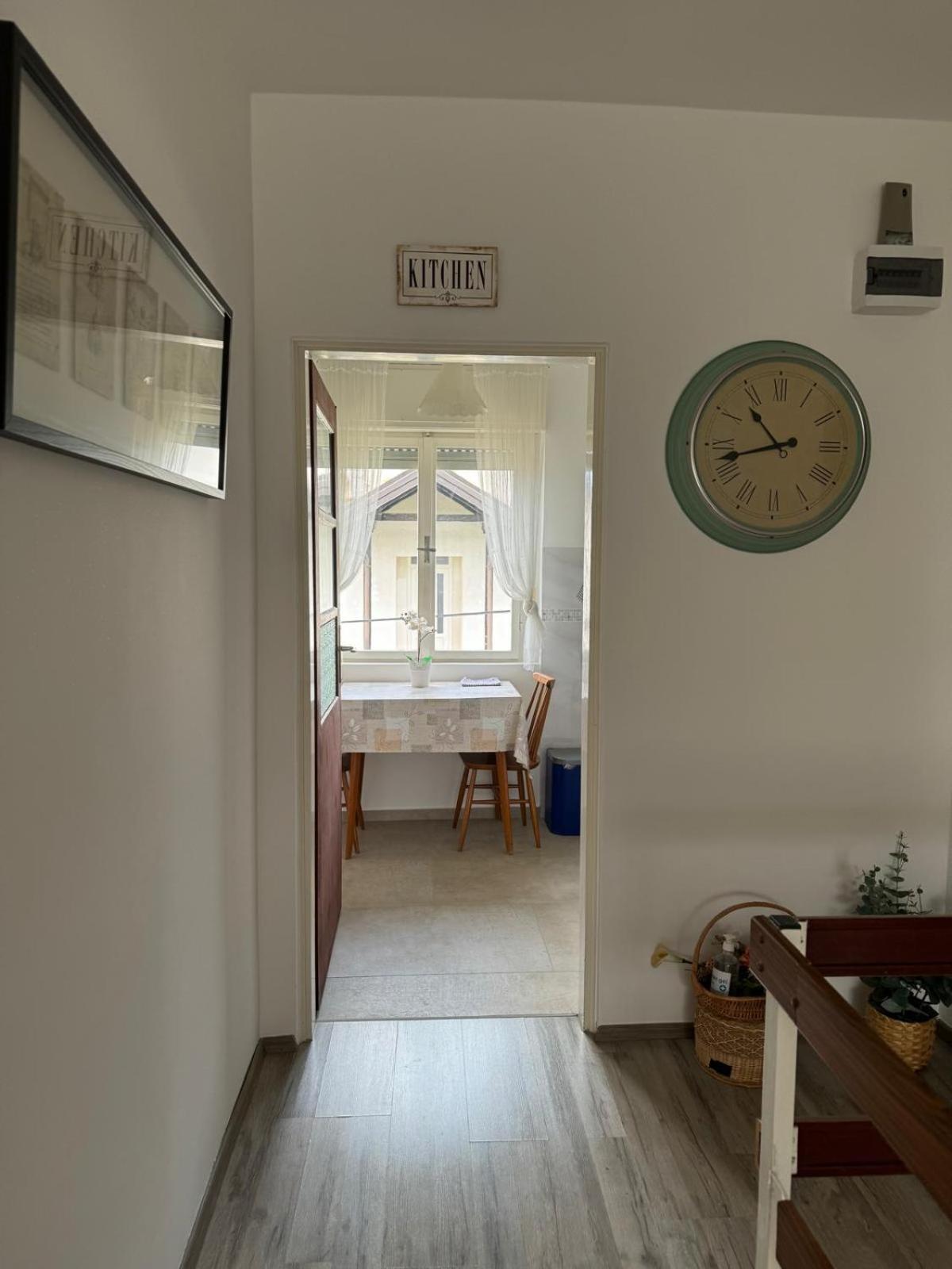 ホテル Kosovic Family House メドゥリン エクステリア 写真