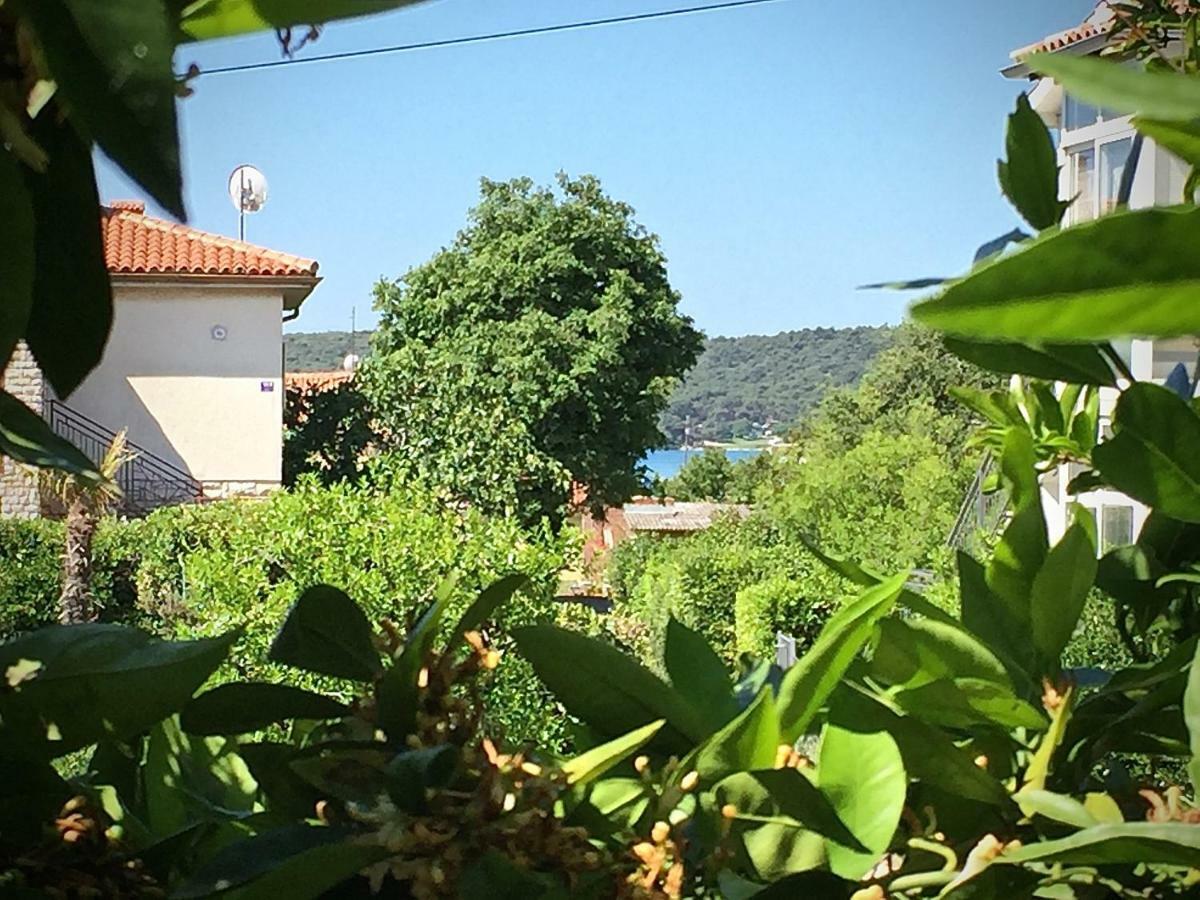 ホテル Kosovic Family House メドゥリン エクステリア 写真